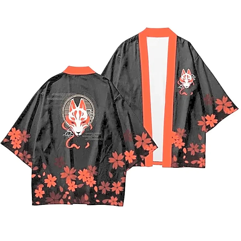 Czarne kimono z japońską maską lisa kitsune i czerwonymi kwiatami, widok z przodu i z tyłu na płasko.